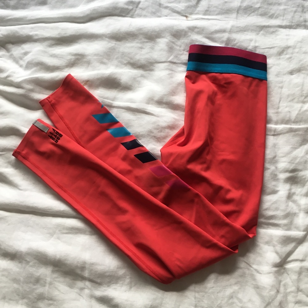 Barry’s Fit Workout Leggings